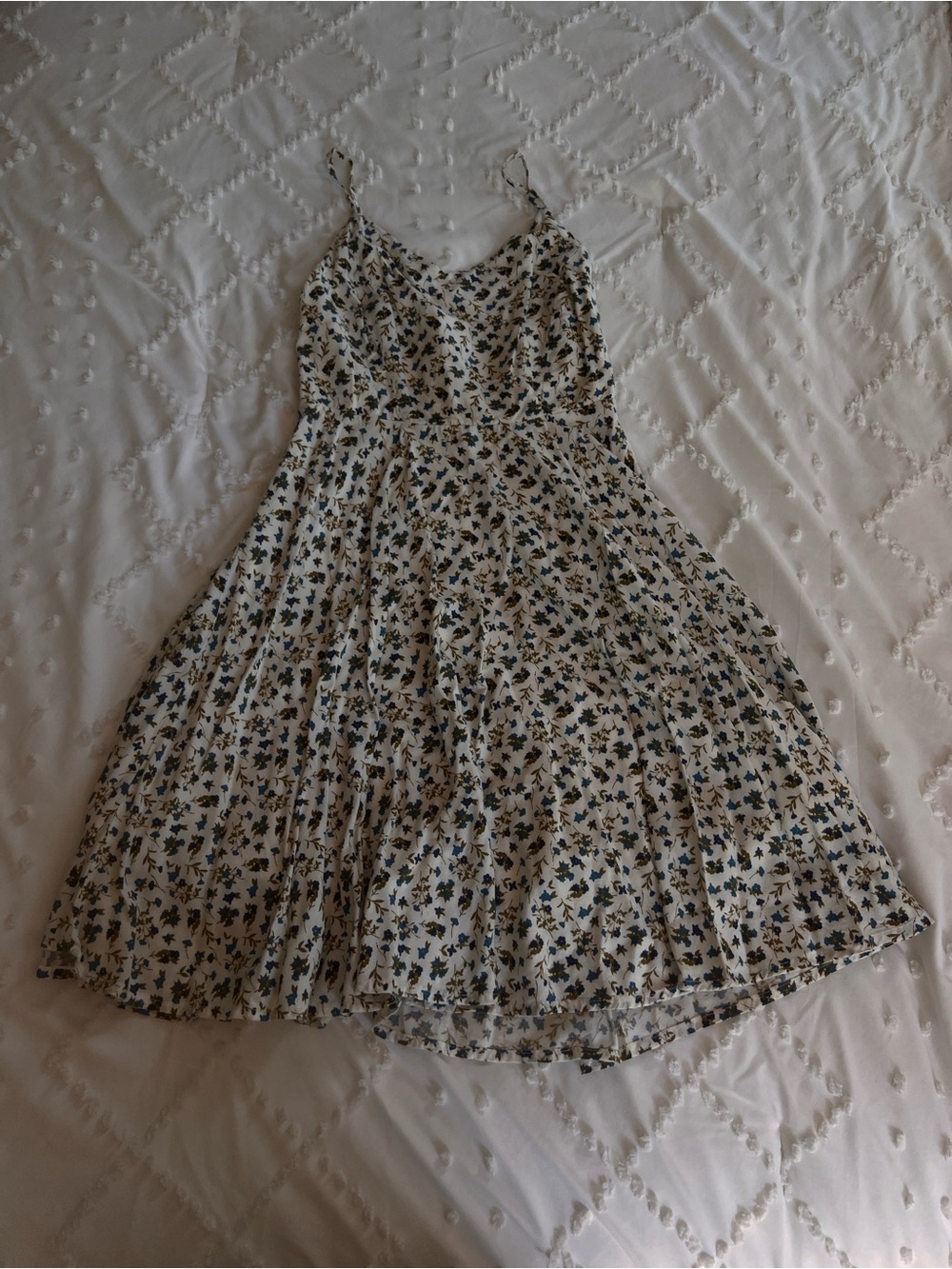 Old Navy White Floral Spaghetti-Strap Sundress with Blue and Black Print Size XS